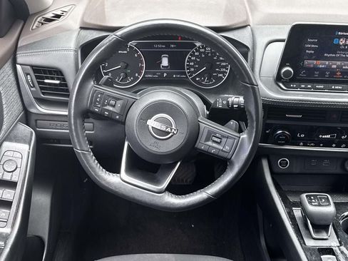 Used 2023 Nissan Rogue S AWD/4WD image 14