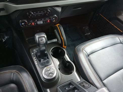 Used 2021 Ford Bronco Badlands image 20