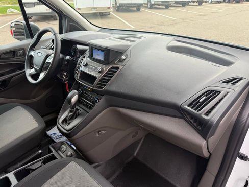 Used 2023 Ford Transit Connect XL FWD image 5