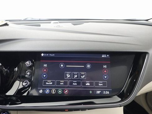 Used 2022 Buick Envision Avenir w/ Technology Package II image 16