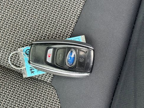 Used 2021 Subaru Crosstrek 2.0i Premium w/ Moonroof Package AWD/4WD image 28