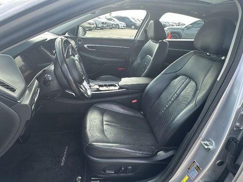 Used 2020 Hyundai Sonata Limited image 4