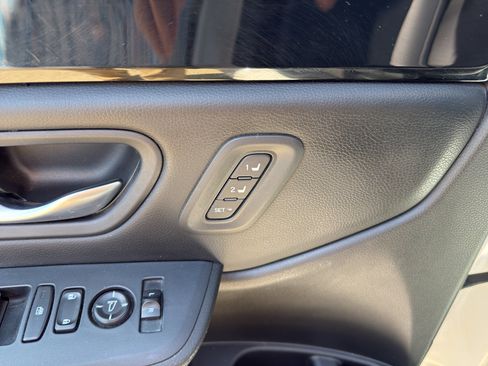 Used 2024 Honda Pilot Touring image 14