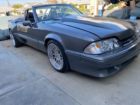 Used 1989 Ford Mustang GT image 3
