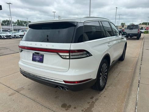 Used 2023 Lincoln Aviator Reserve w/ Elements Package Plus AWD/4WD image 5