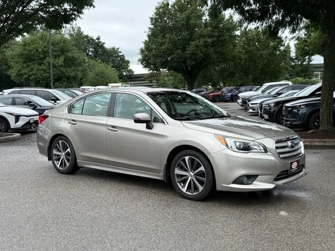 Used 2015 Subaru Legacy 2.5i Limited AWD/4WD image 1
