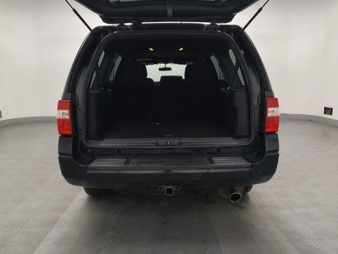 Used 2017 Ford Expedition XLT image 29