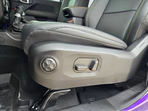 New 2026 Jeep Gladiator Sport AWD/4WD image 4