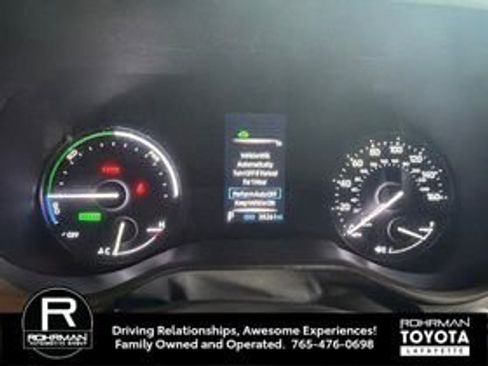 Used 2023 Toyota Sienna XSE w/ XSE Plus Package image 12