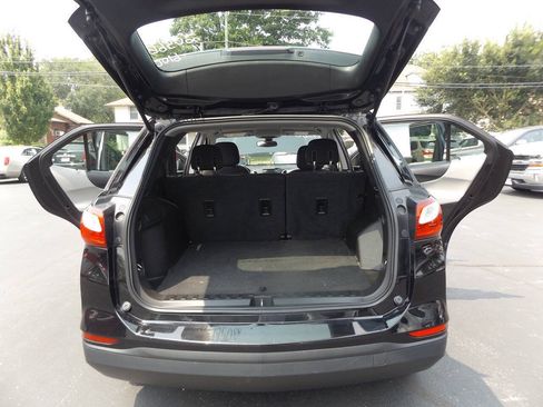Used 2019 Chevrolet Equinox LS FWD image 27