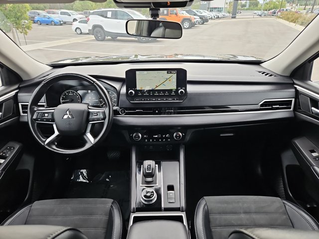 Used 2024 Mitsubishi Outlander SE FWD image 18