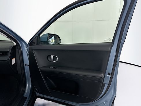 Used 2024 Hyundai Ioniq 5 SE RWD image 31