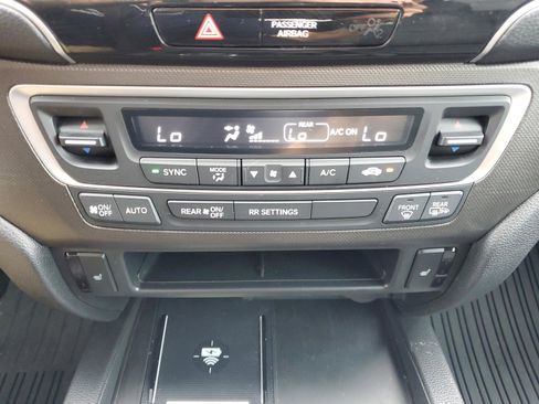 Certified 2024 Honda Passport TrailSport image 26