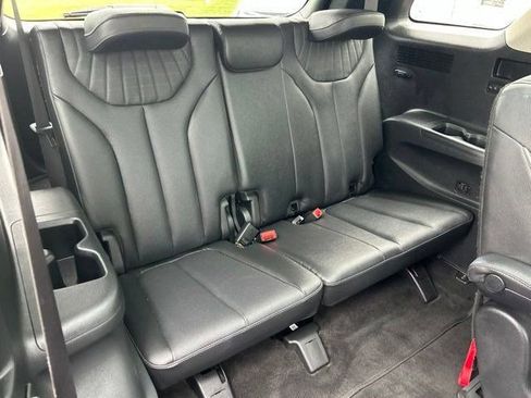 Used 2023 Hyundai Palisade Limited w/ Winter Package FWD image 58