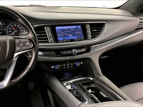 Used 2023 Buick Enclave Essence w/ Experience Buick Package AWD/4WD image 7
