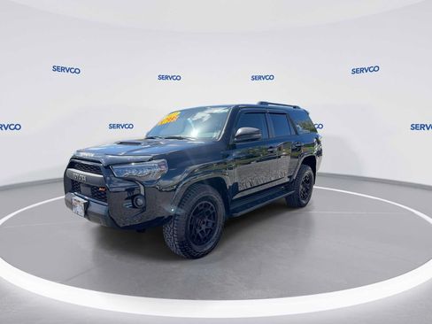 Used 2023 Toyota 4Runner TRD Off-Road Premium AWD/4WD image 4