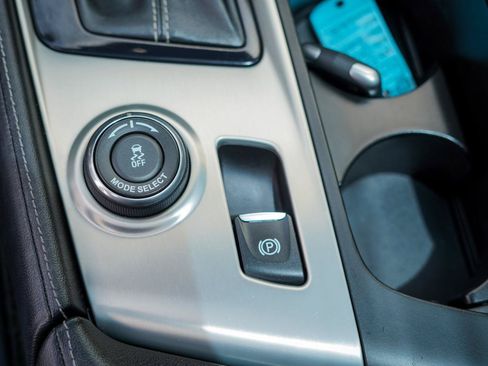 Used 2015 Chevrolet Corvette Stingray Coupe RWD image 14
