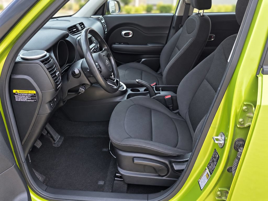 Used 2014 Kia Soul FWD image 10