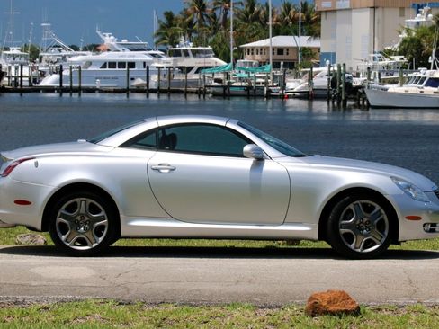 Used 2006 Lexus SC 430 Convertible RWD image 7