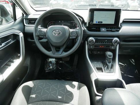 Certified 2025 Toyota RAV4 XLE AWD/4WD image 12