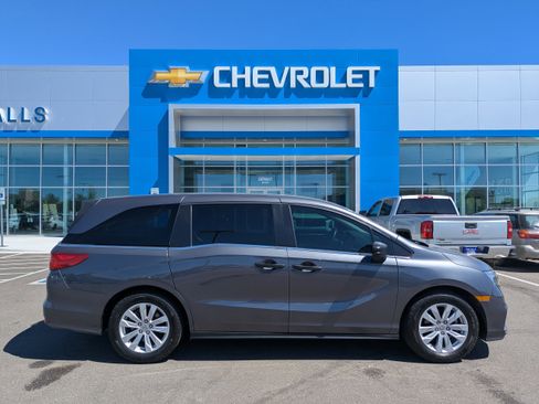 Used 2018 Honda Odyssey LX image 32