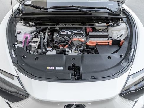 Used 2025 Lexus RZ 450e 450e Premium image 15