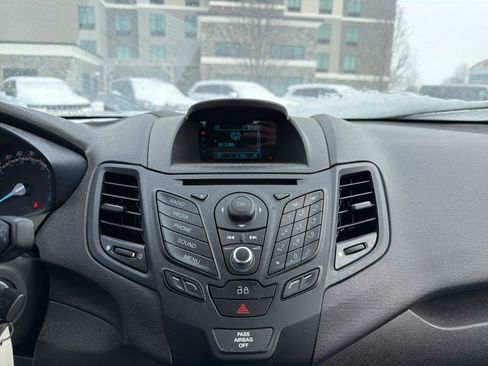 Used 2014 Ford Fiesta S image 10