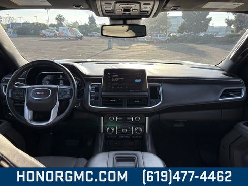 Used 2023 GMC Yukon SLT w/ SLT Premium Package image 25