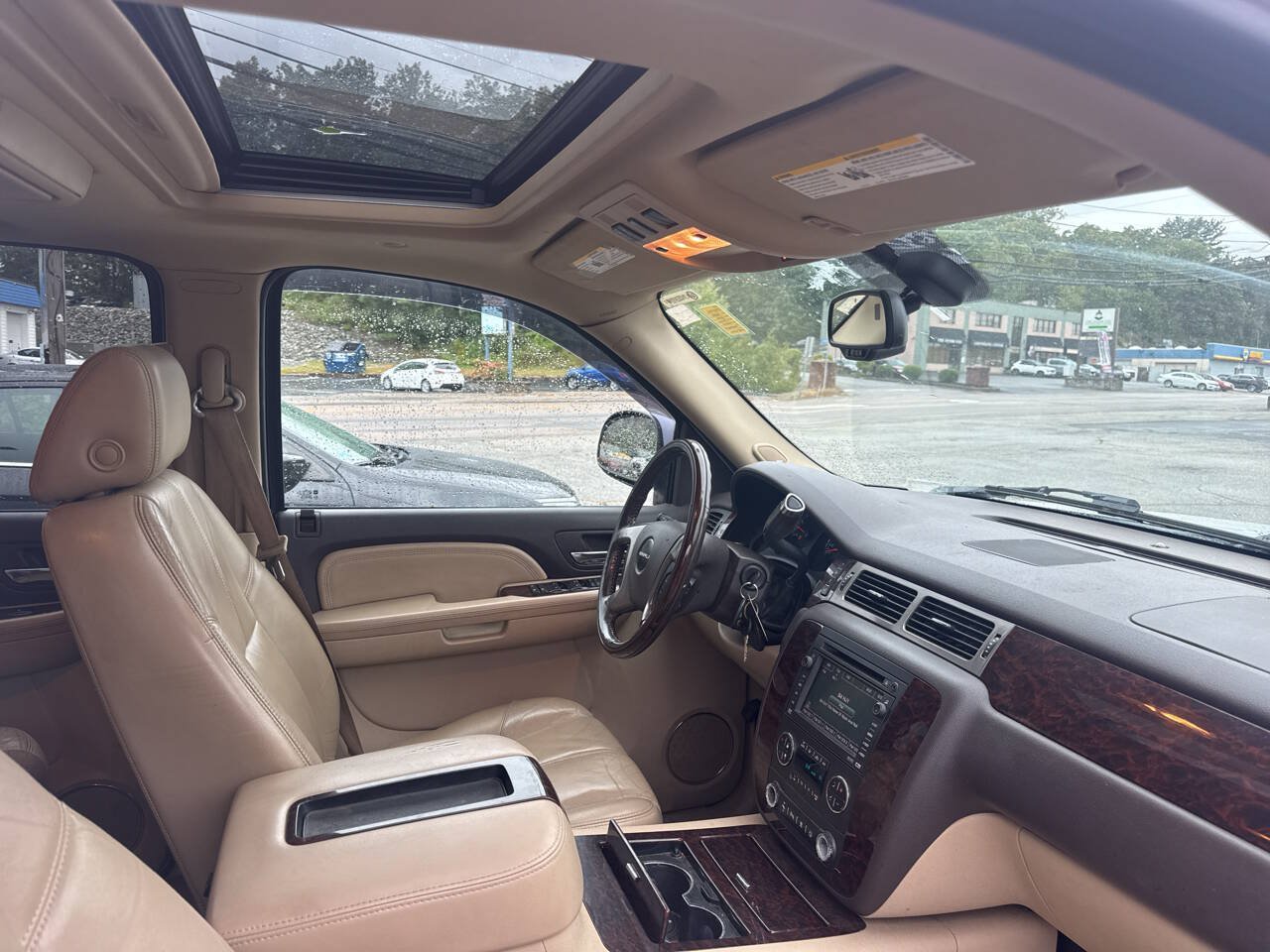Used 2008 GMC Yukon XL Denali AWD/4WD image 5