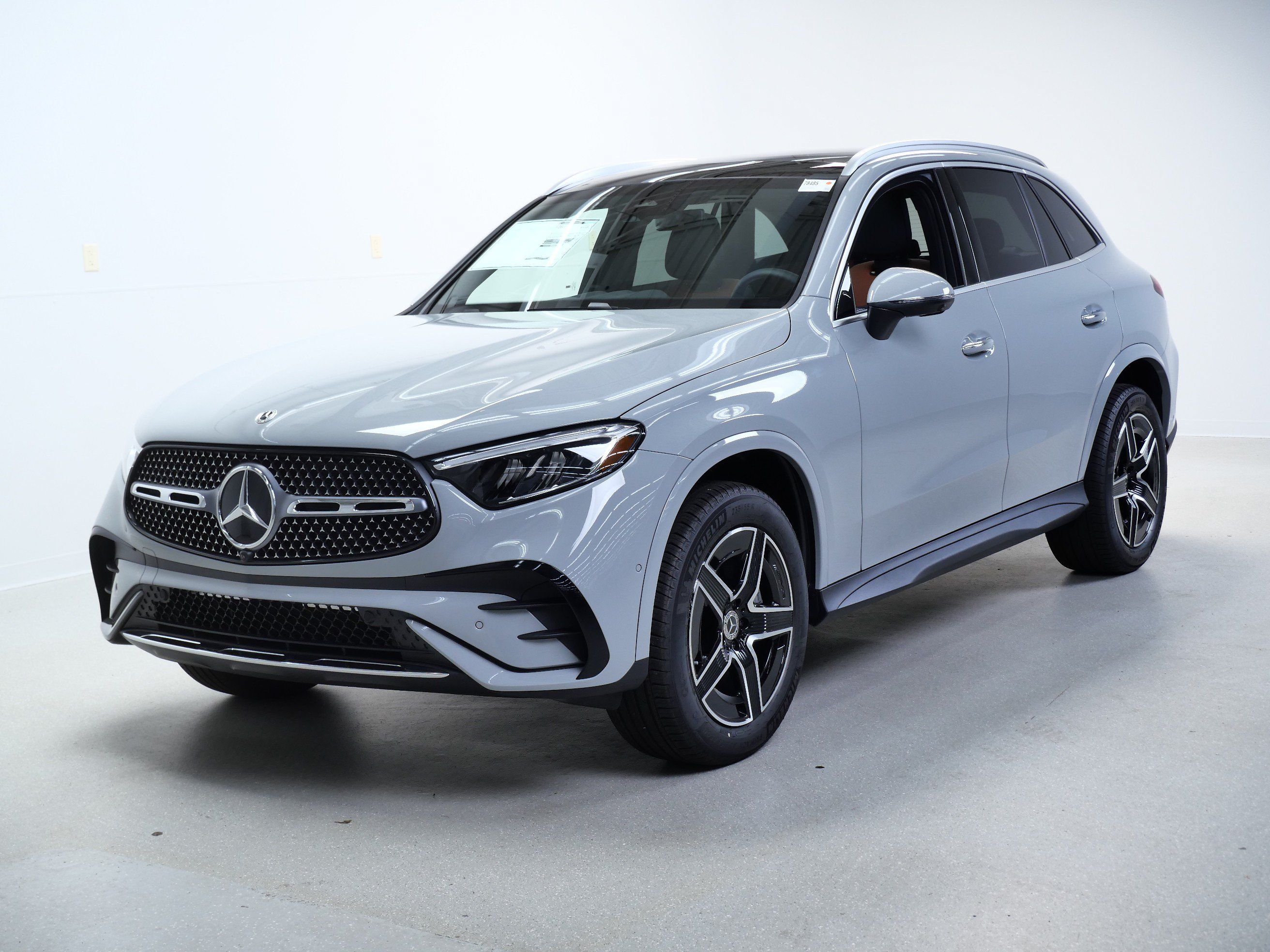 New 2026 Mercedes-Benz GLC 300 4MATIC image 4