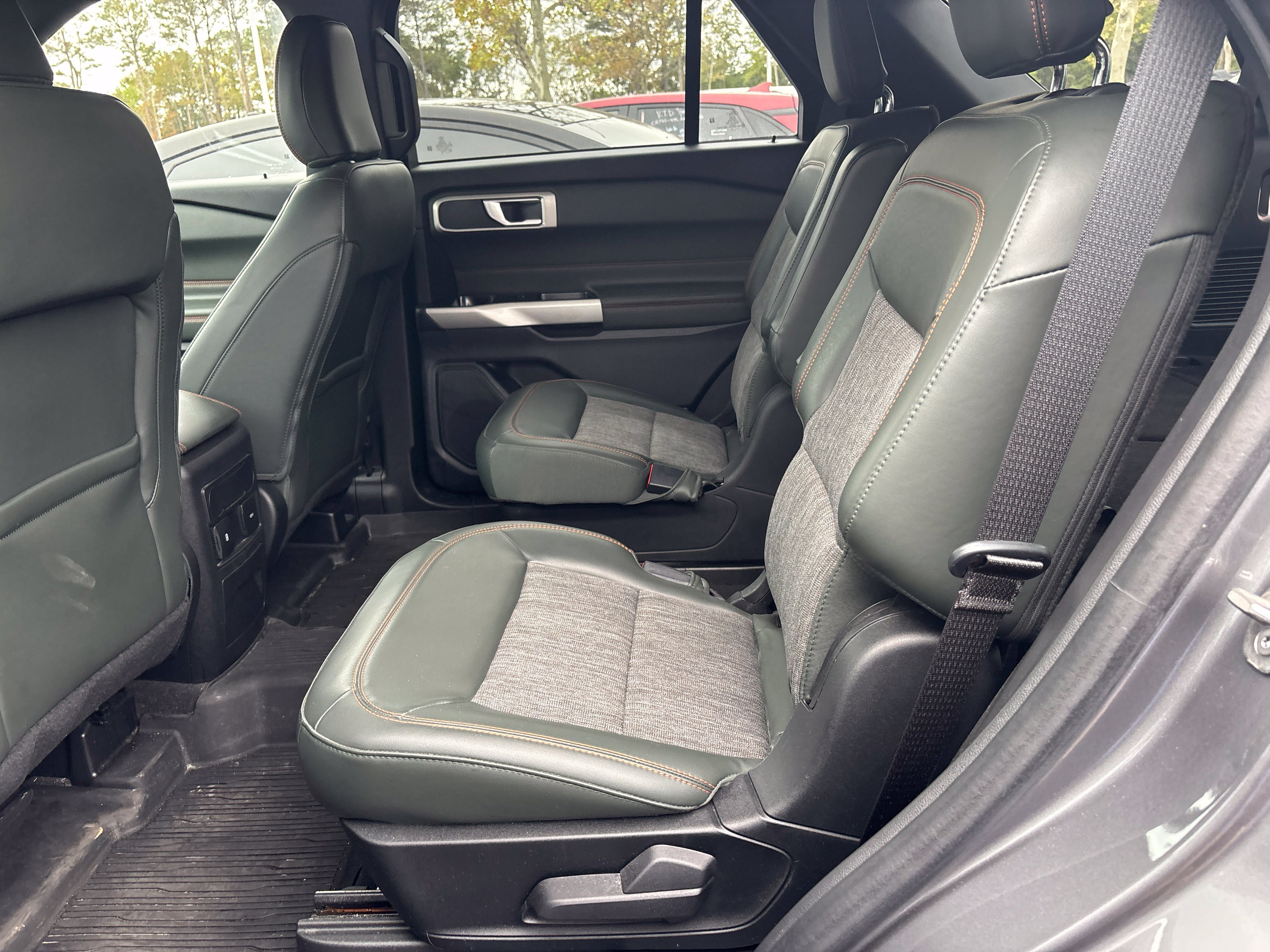Used 2022 Ford Explorer Timberline AWD/4WD image 10