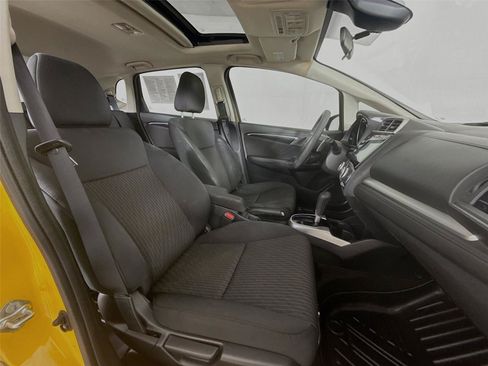 Used 2018 Honda Fit EX image 27