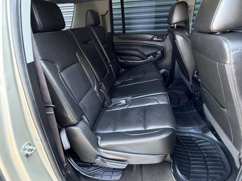 Used 2017 GMC Yukon XL SLT AWD/4WD image 20