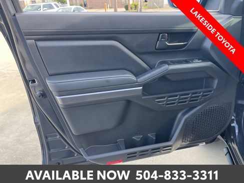 Certified 2026 Toyota Tacoma SR5 AWD/4WD image 24
