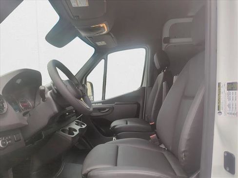 New 2024 Mercedes-Benz Sprinter 2500 image 20