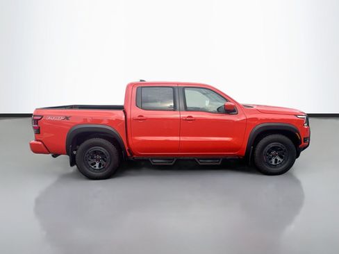 Used 2025 Nissan Frontier Pro-X RWD image 8