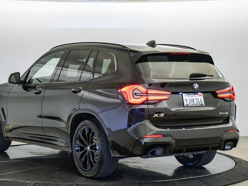 Certified 2024 BMW X3 sDrive30i w/ Premium Package RWD image 2