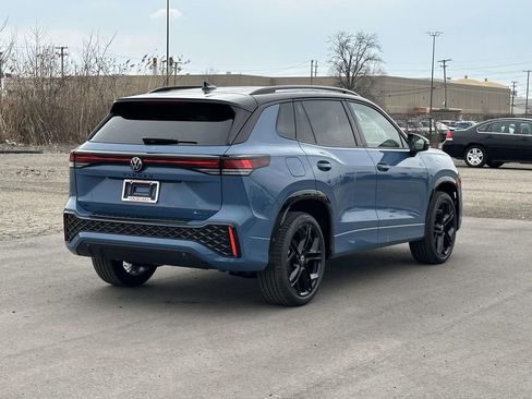 New 2026 Volkswagen Tiguan SE R-Line AWD/4WD image 4