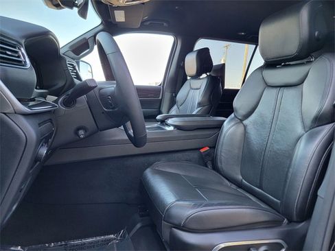 Certified 2024 Jeep Wagoneer L 4WD w/ Rear Seat Video Group 1 image 20