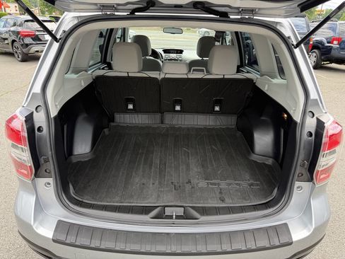 Used 2015 Subaru Forester 2.5i Premium AWD/4WD image 12