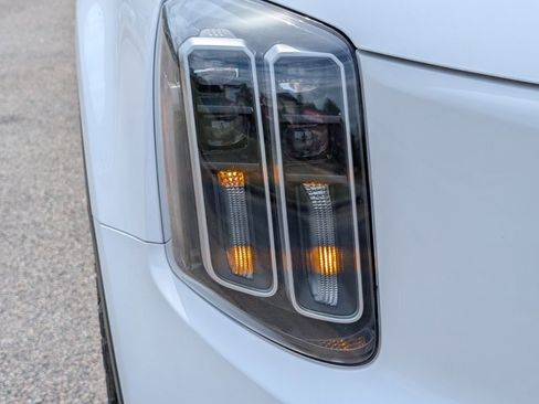 Used 2024 Kia Telluride SX Prestige image 5