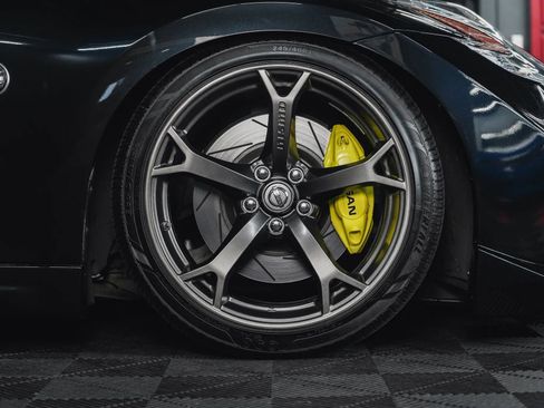 Used 2013 Nissan 370Z NISMO image 16