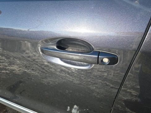 Used 2016 Subaru Forester 2.5i Touring w/ Eyesight & Navigation System image 23