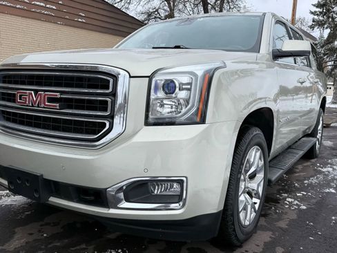 Used 2016 GMC Yukon XL SLT image 13