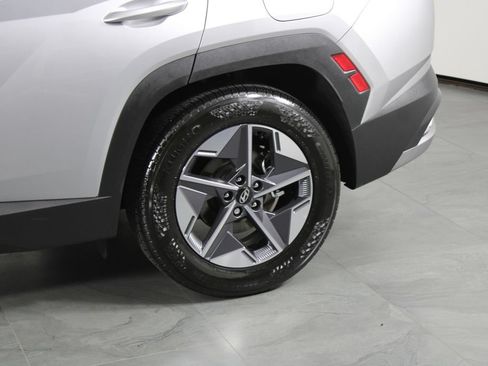 Used 2026 Hyundai Tucson SEL FWD image 15