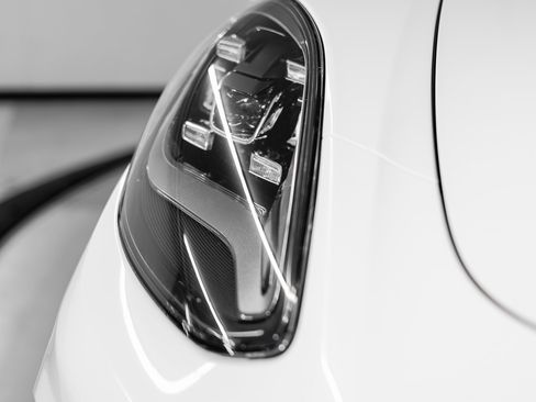 Certified 2023 Porsche Panamera 4S image 13