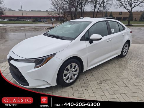 New 2026 Toyota Corolla LE image 4