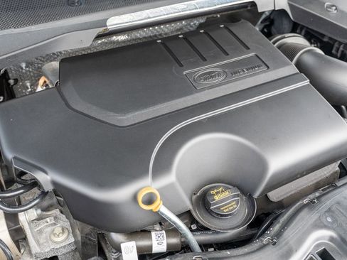 Certified 2024 Land Rover Discovery Sport S image 37