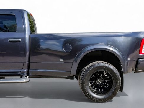 Used 2021 RAM 3500 Tradesman image 12