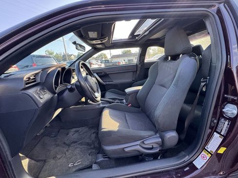 Used 2011 Scion tC Base 2dr Coupe 6A image 21
